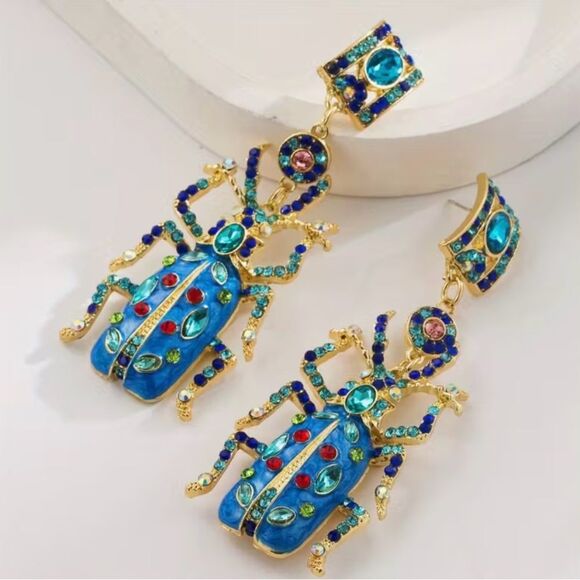 💙 Heidi DAUS Unique & Colorful Swarovski Crystal Blue Beetle Drop Earrings 💙 - Picture 4 of 8